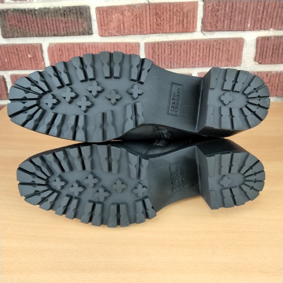 NWOT Andre Assous Milla Genuine Leather Ankle Boots in Black Sz. 8.5 - Picture 13 of 15